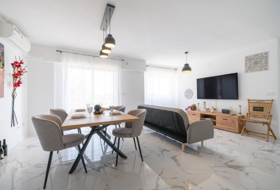 Apartment  - Resale - Orihuela Costa - Punta Prima