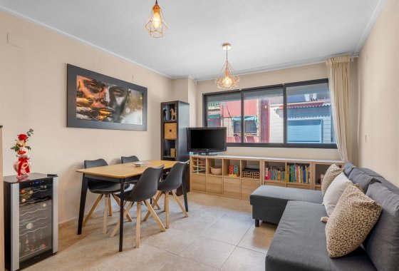 Appartement  - Herverkoop - Alicante - Carolinas Bajas