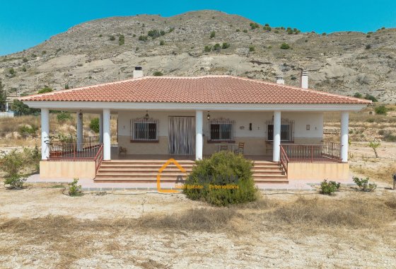 Country Estate - Resale - Fortuna - LAS KALENDAS