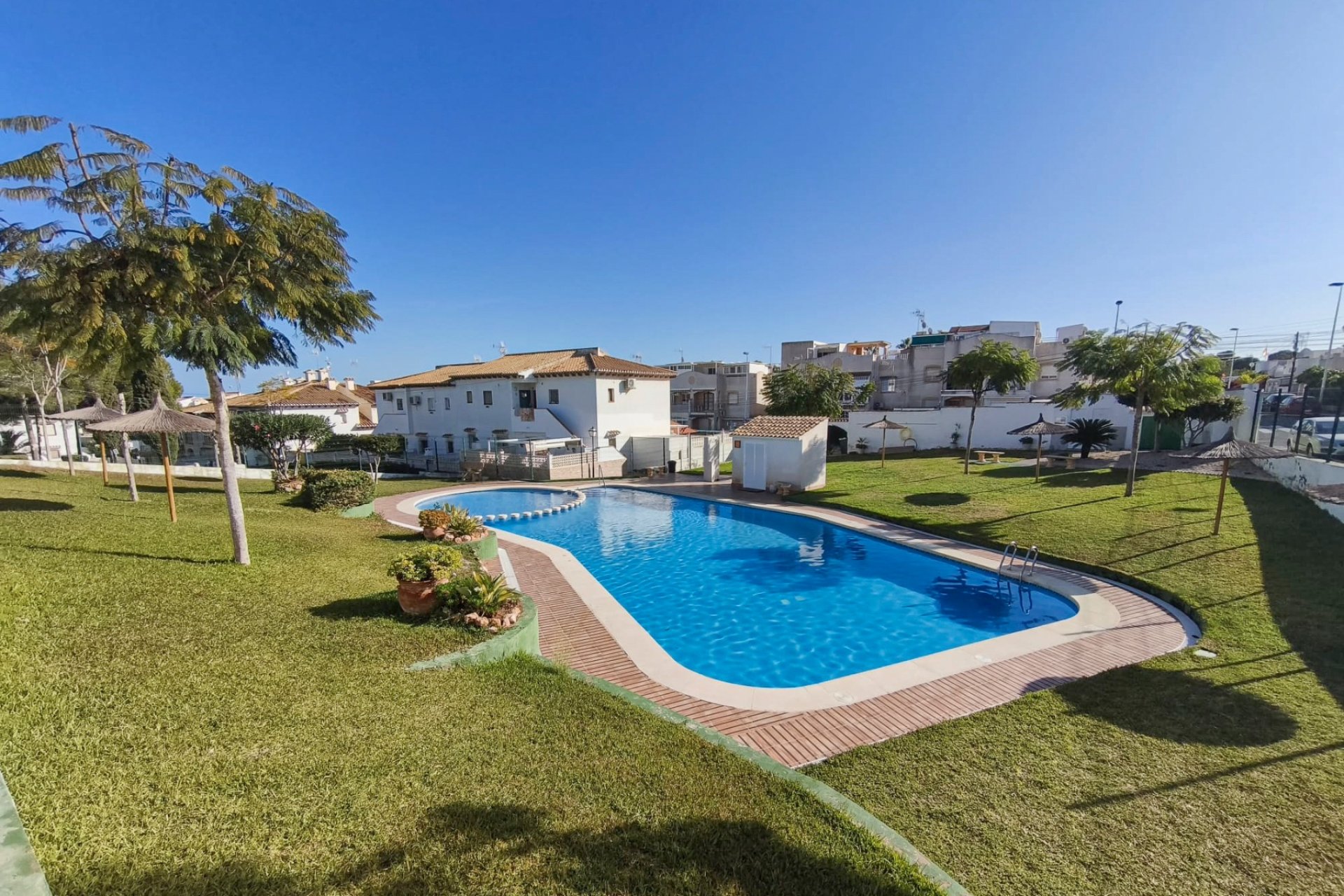 Herverkoop - Appartement  - Torrevieja - Lago jardin