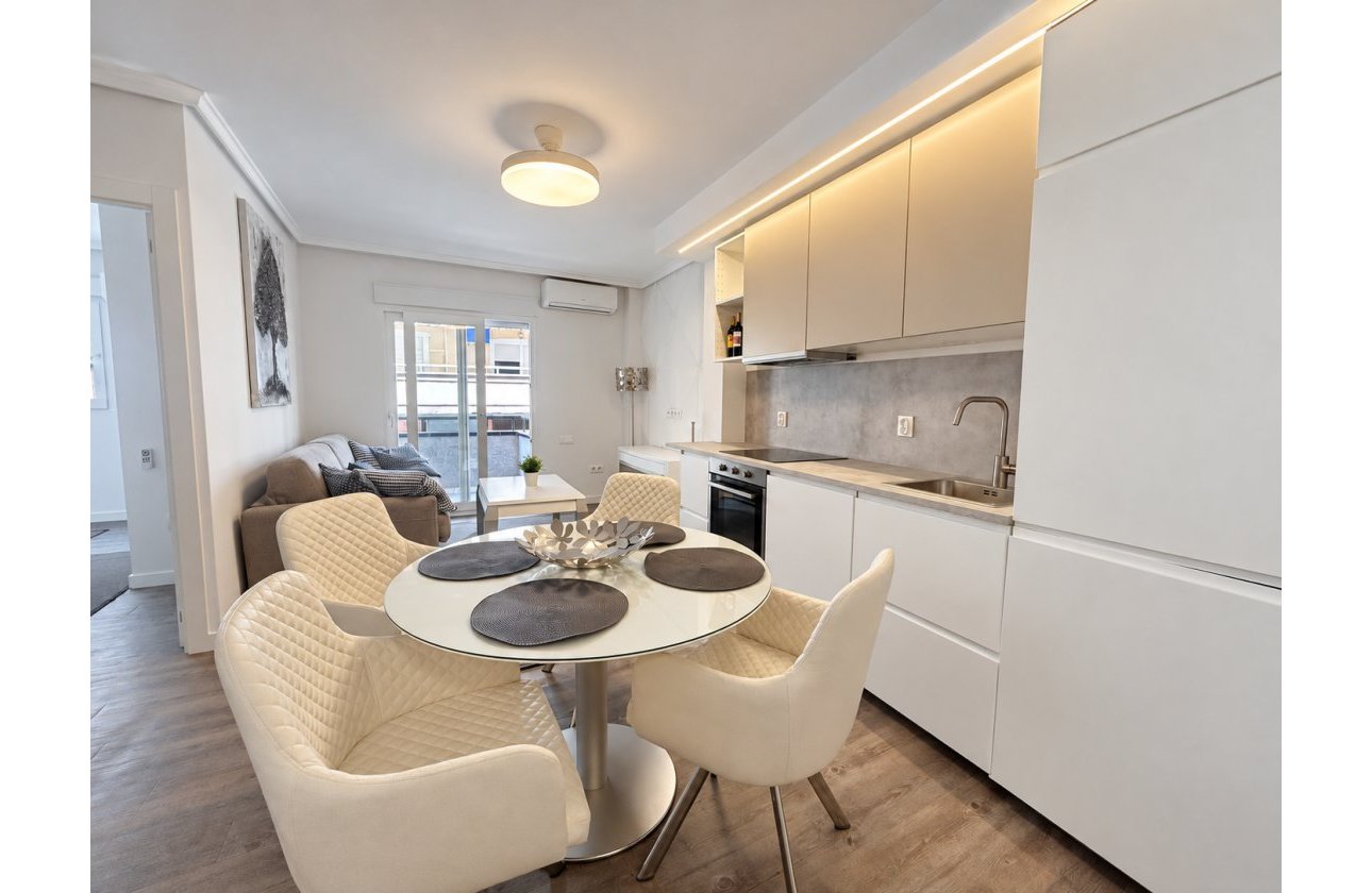 Herverkoop - Appartement  - Torrevieja