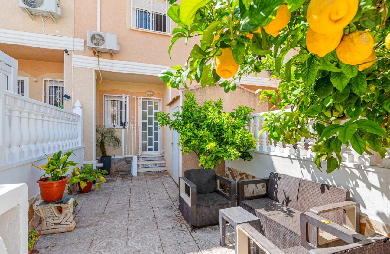 Herverkoop - Halfvrijstaand Villa - Ciudad Quesada - Doña pepa