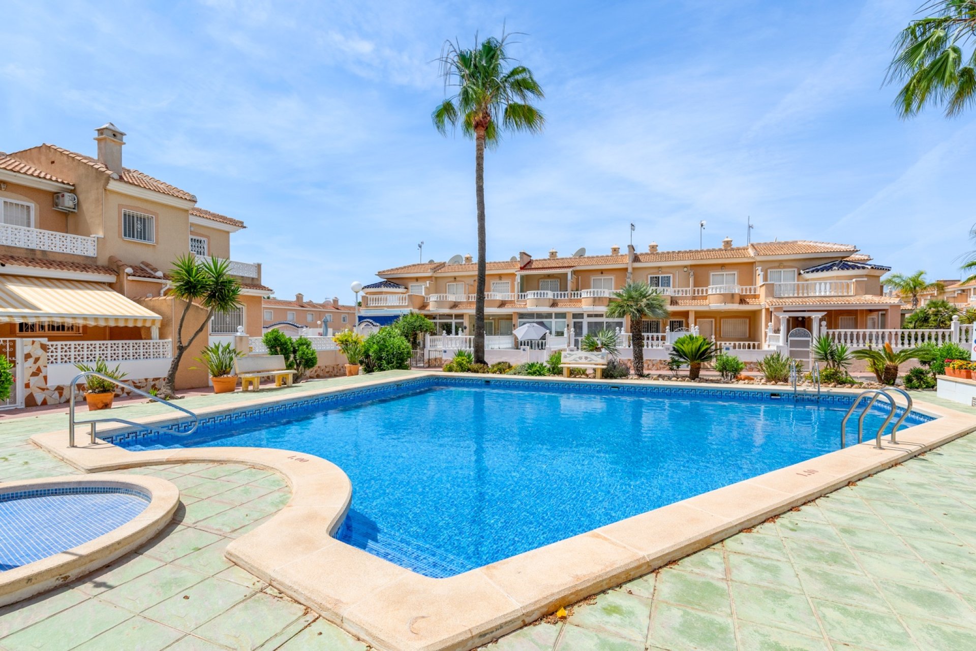 Herverkoop - Halfvrijstaand Villa - Ciudad Quesada - Doña pepa
