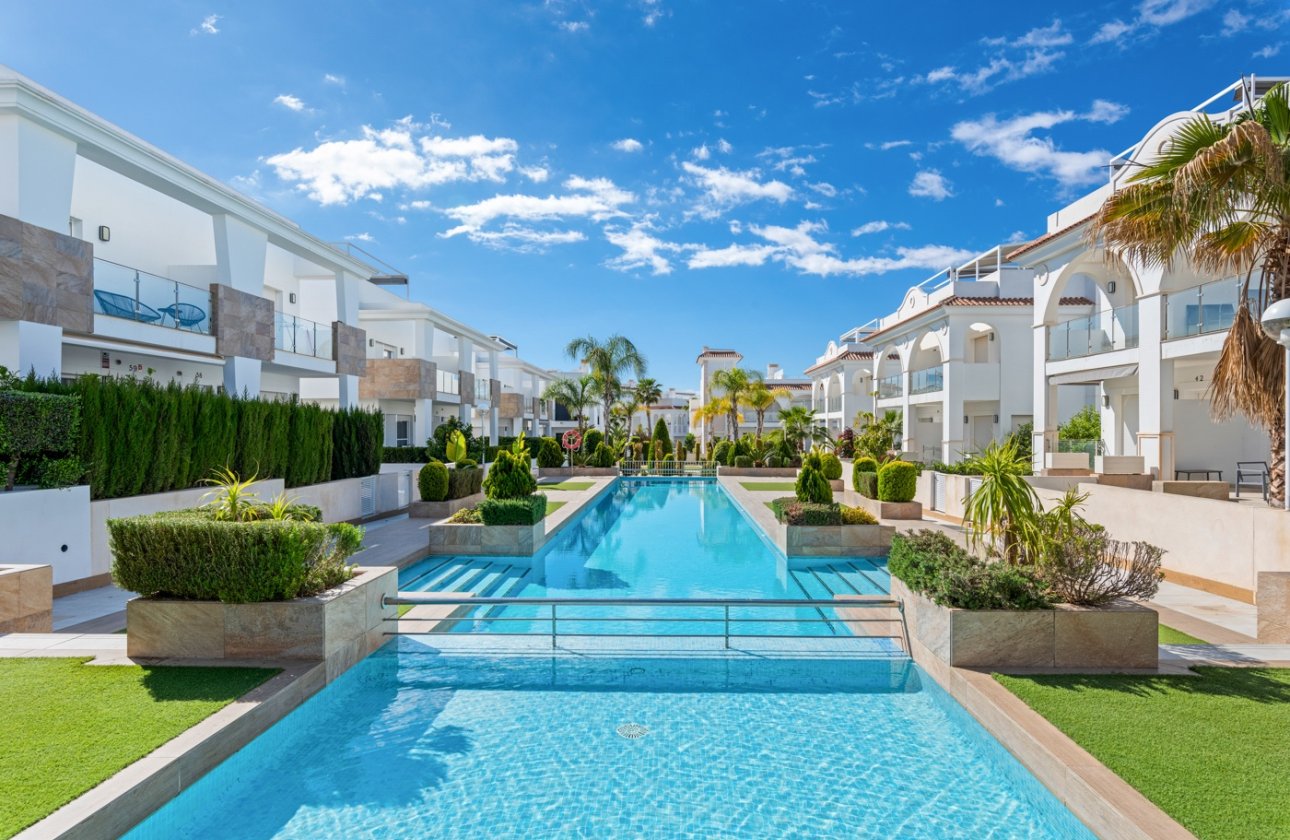 Herverkoop - Halfvrijstaand Villa - Ciudad Quesada - Doña pepa