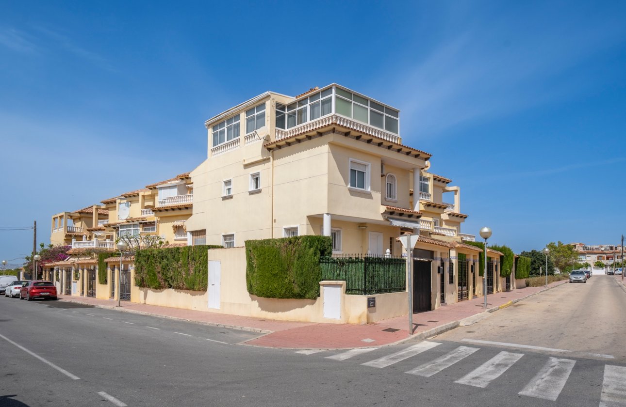 Herverkoop - Halfvrijstaand Villa - Guardamar del Segura - El moncayo