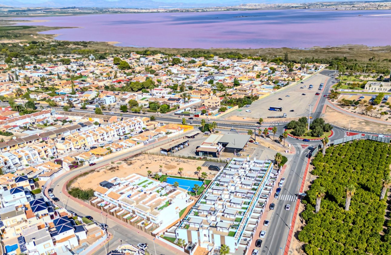 Herverkoop - Halfvrijstaand Villa - Torrevieja - Los Balcones