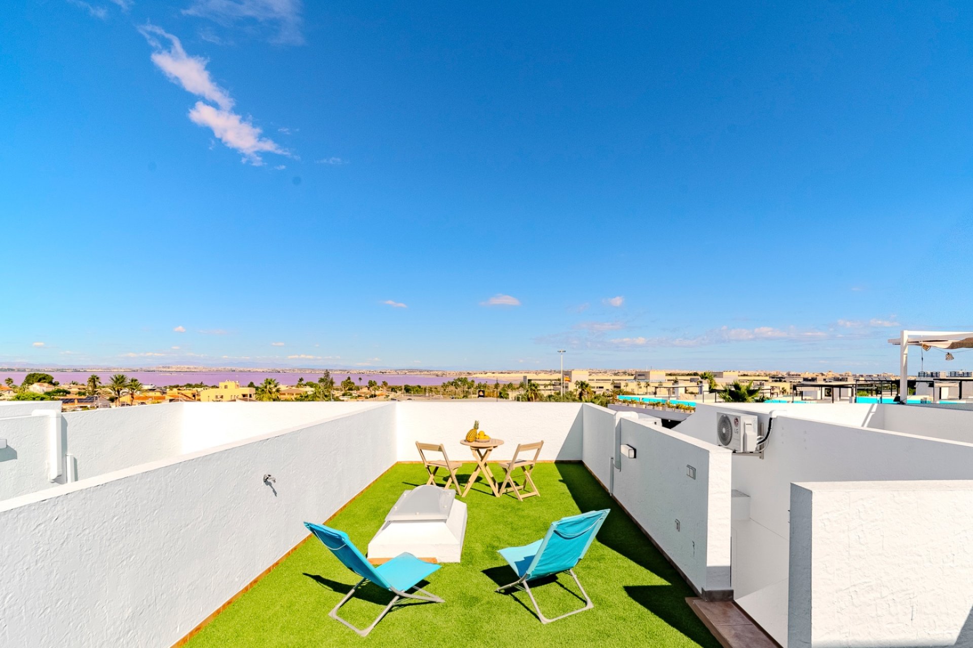 Herverkoop - Halfvrijstaand Villa - Torrevieja - Los Balcones
