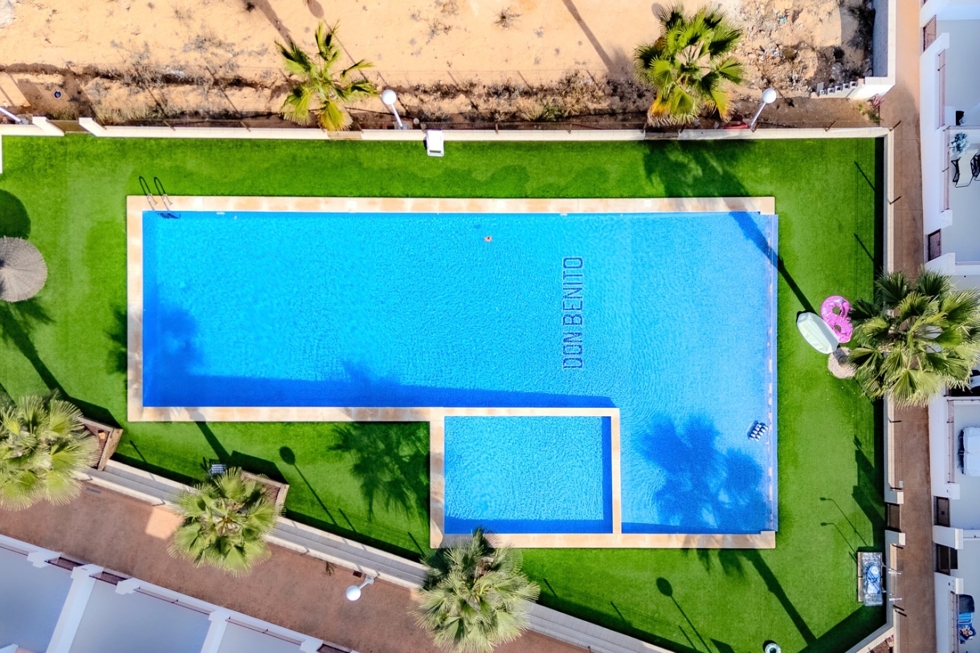 Herverkoop - Halfvrijstaand Villa - Torrevieja - Los Balcones