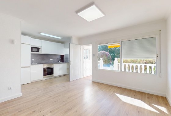 Квартира  - Перепродажа - Orihuela Costa - Villamartín