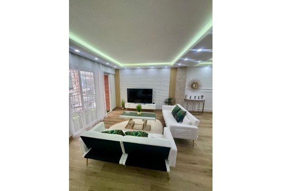 Квартира  - Перепродажа - Torrevieja - Torrevieja