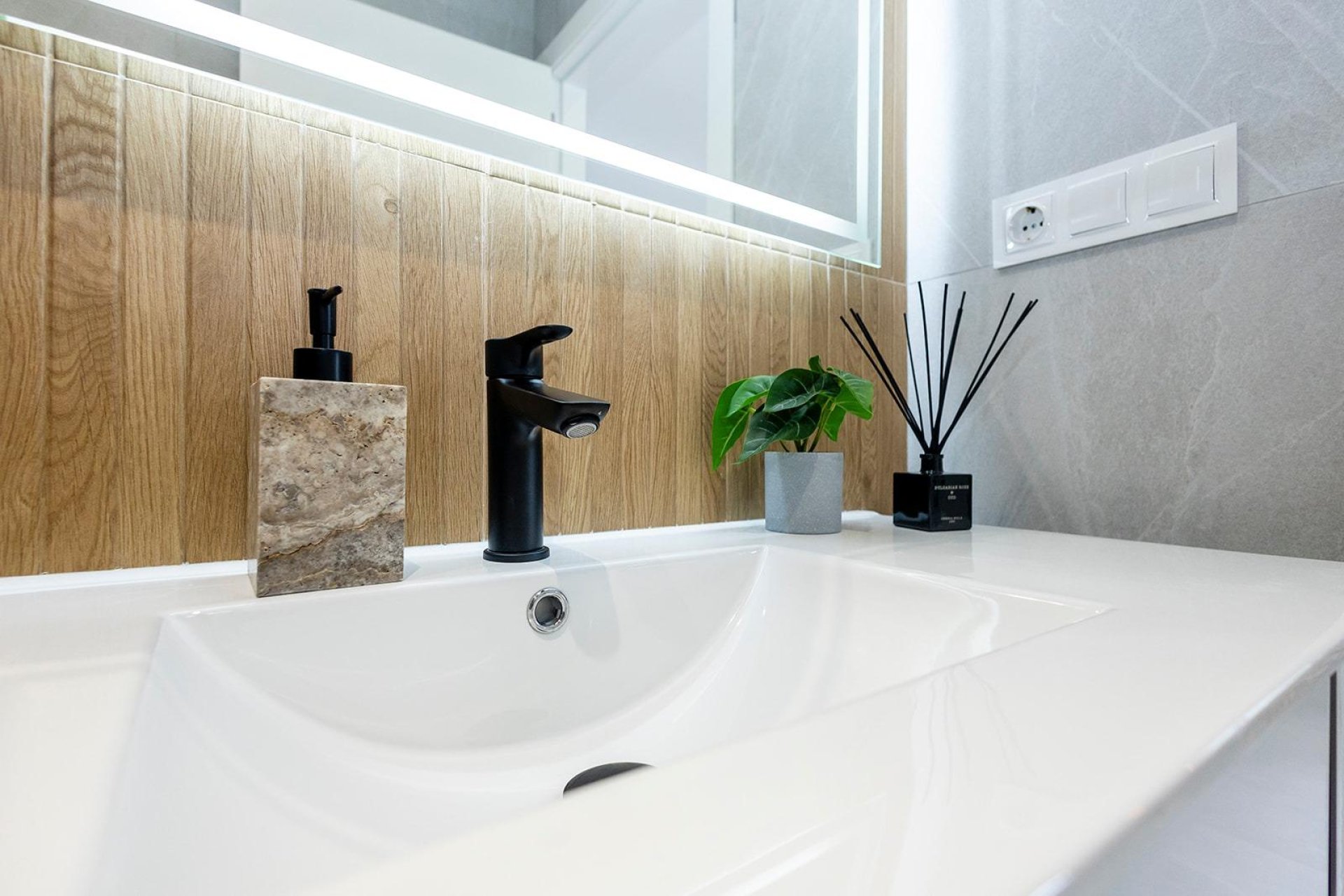 New Build - Villa / ikerházfél - Orihuela