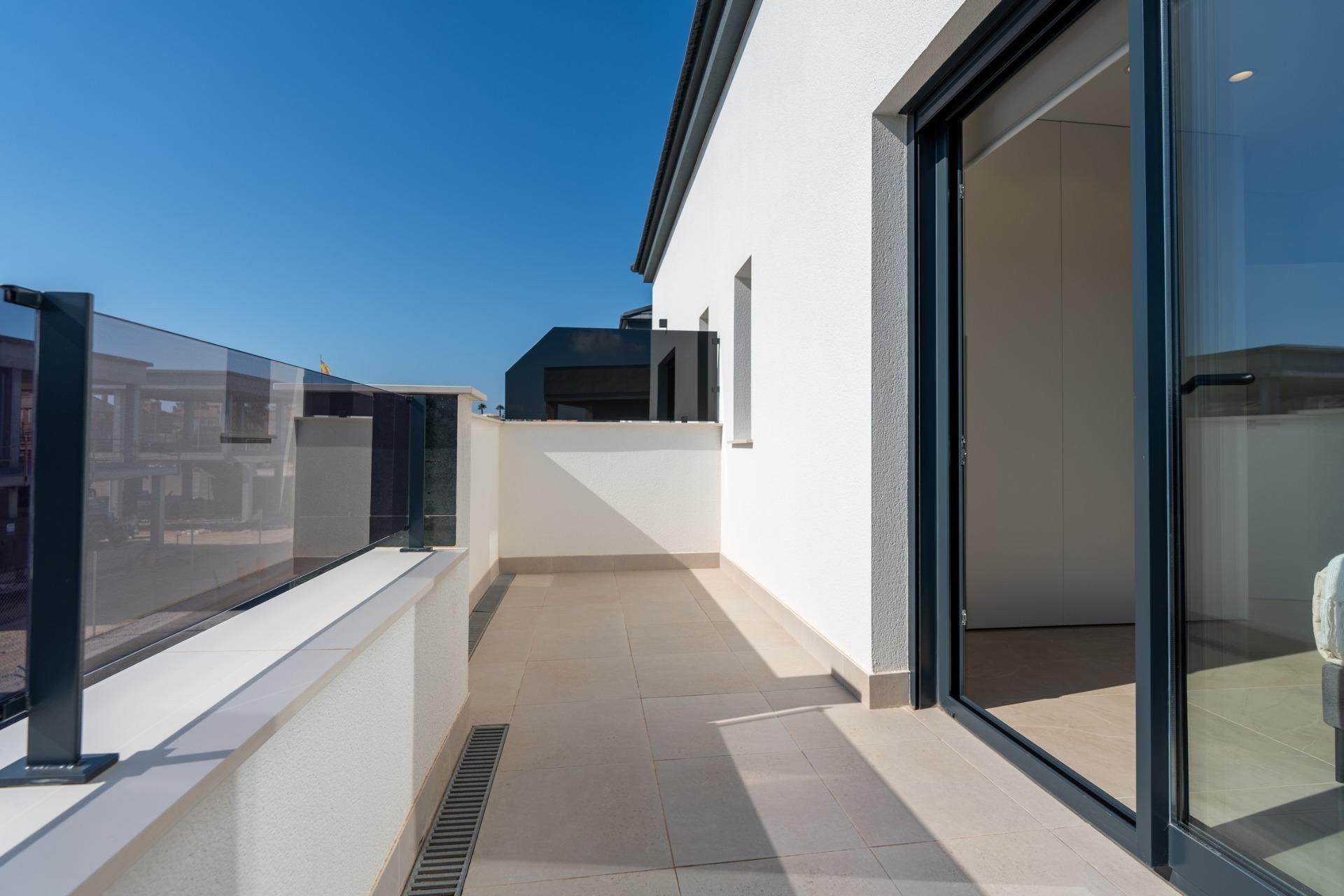 Nieuwbouw  - Halfvrijstaand Villa - Gran Alacant