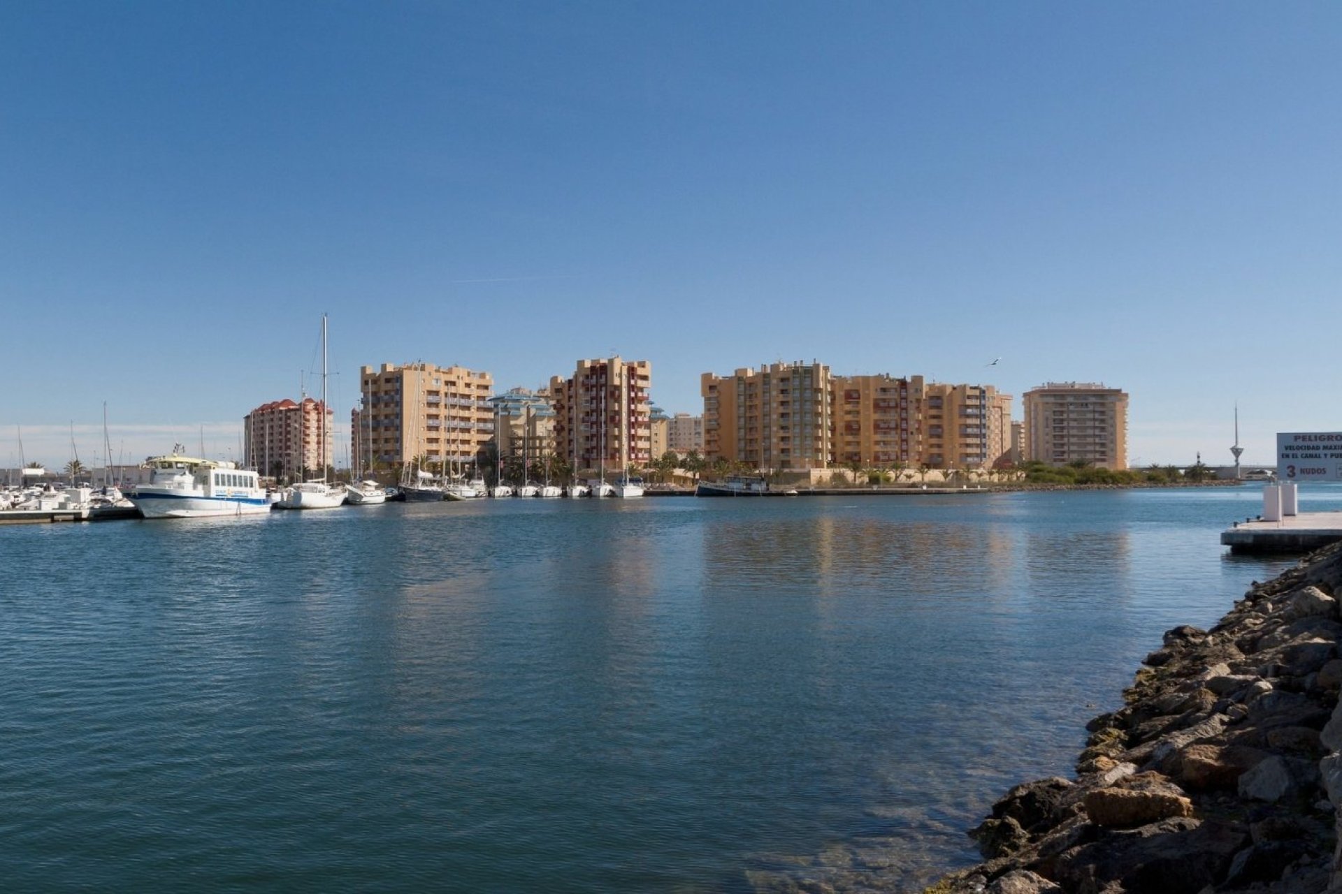 Nouvelle construction - Appartement - La Manga  - La Manga del Mar Menor