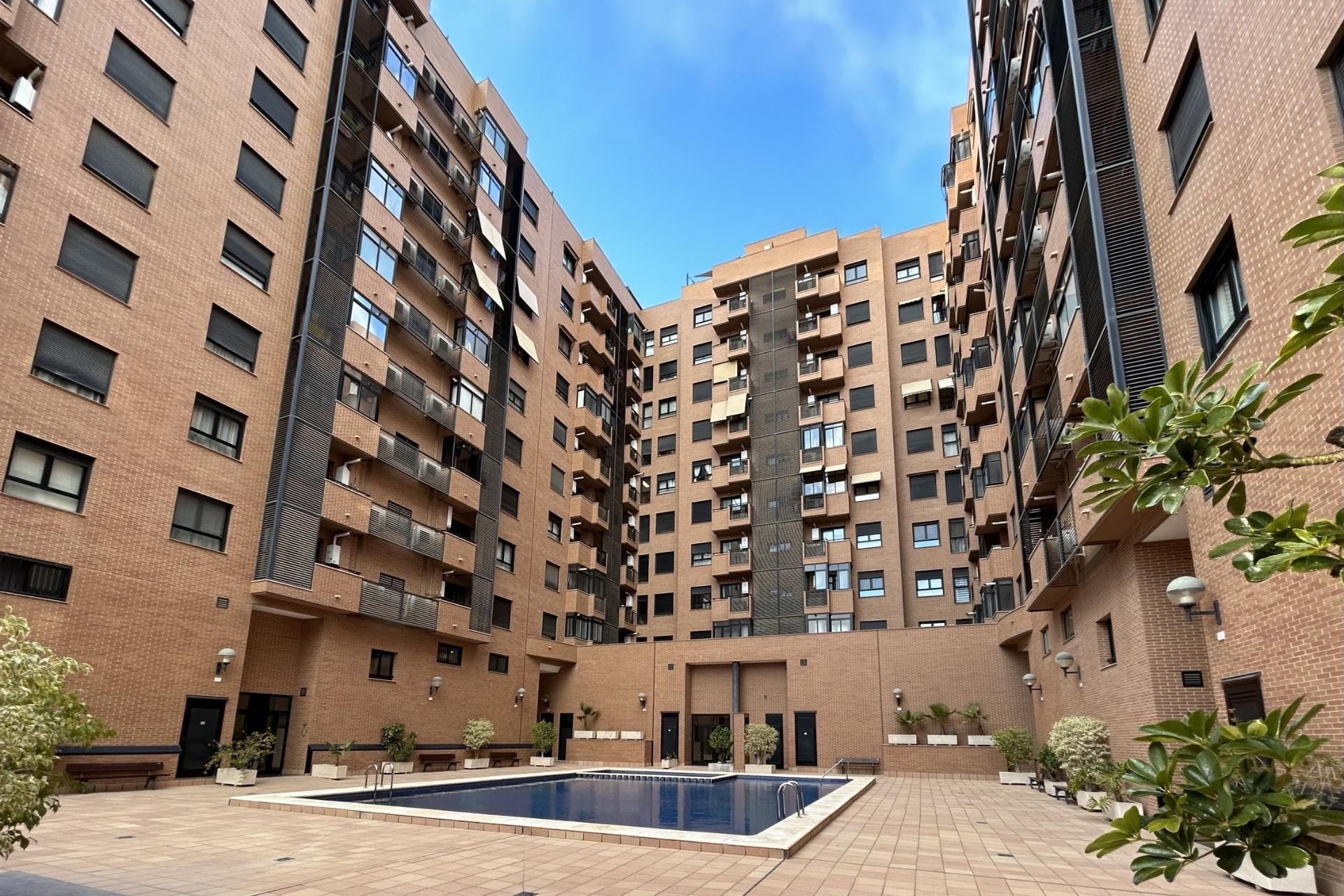 Новое здание - Квартира  - Alicante - Carolinas Bajas