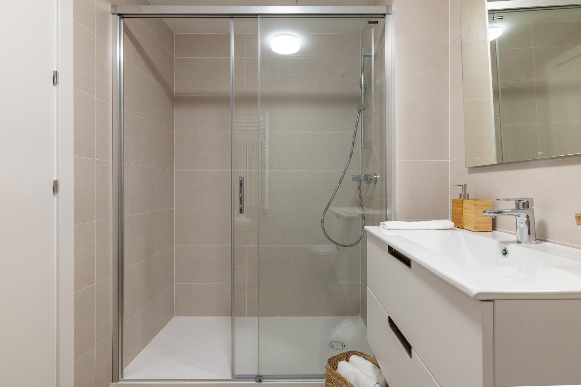 Новое здание - Квартира  - Calpe