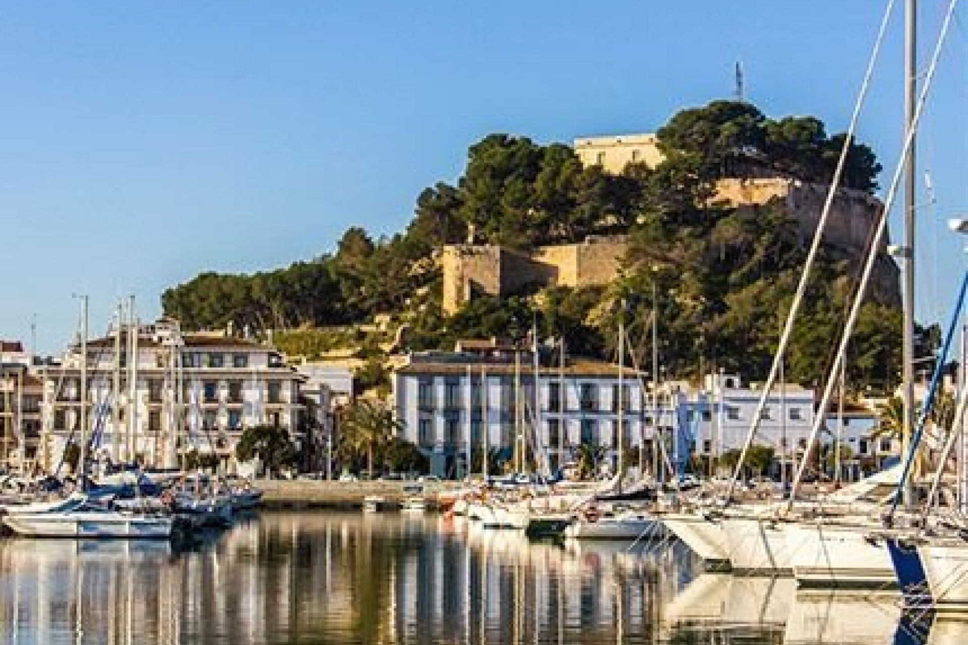 Новое здание - Квартира  - Denia