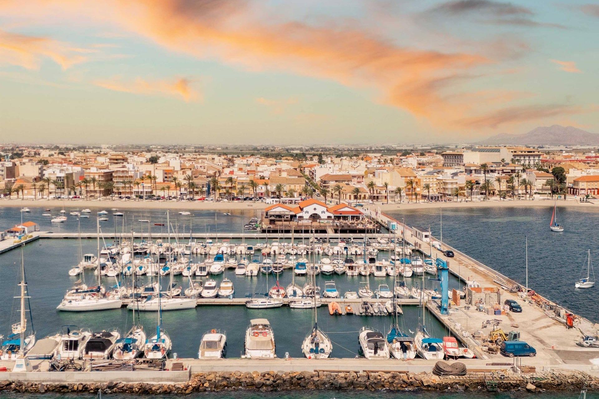 Новое здание - Квартира  - Los Alcázares