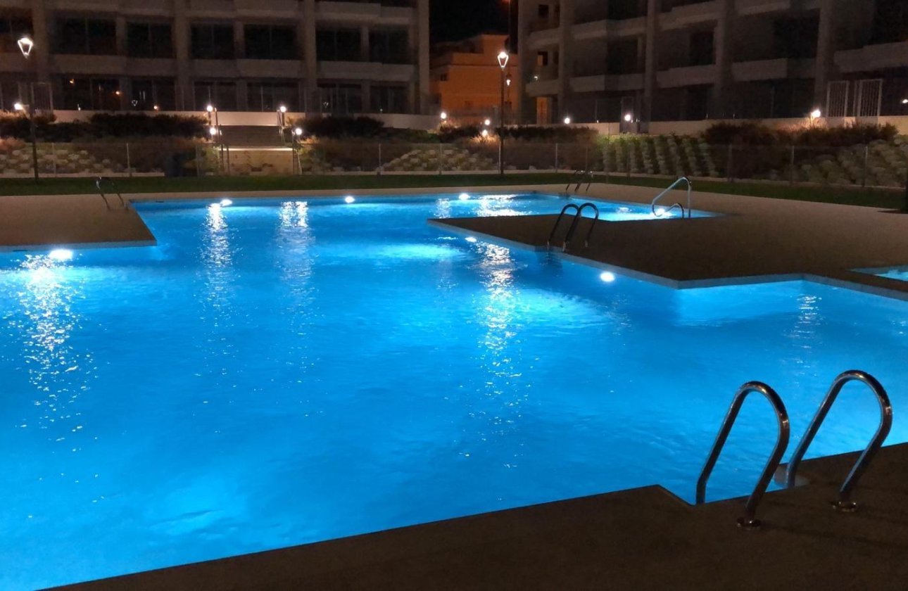 Новое здание - Квартира  - Orihuela Costa