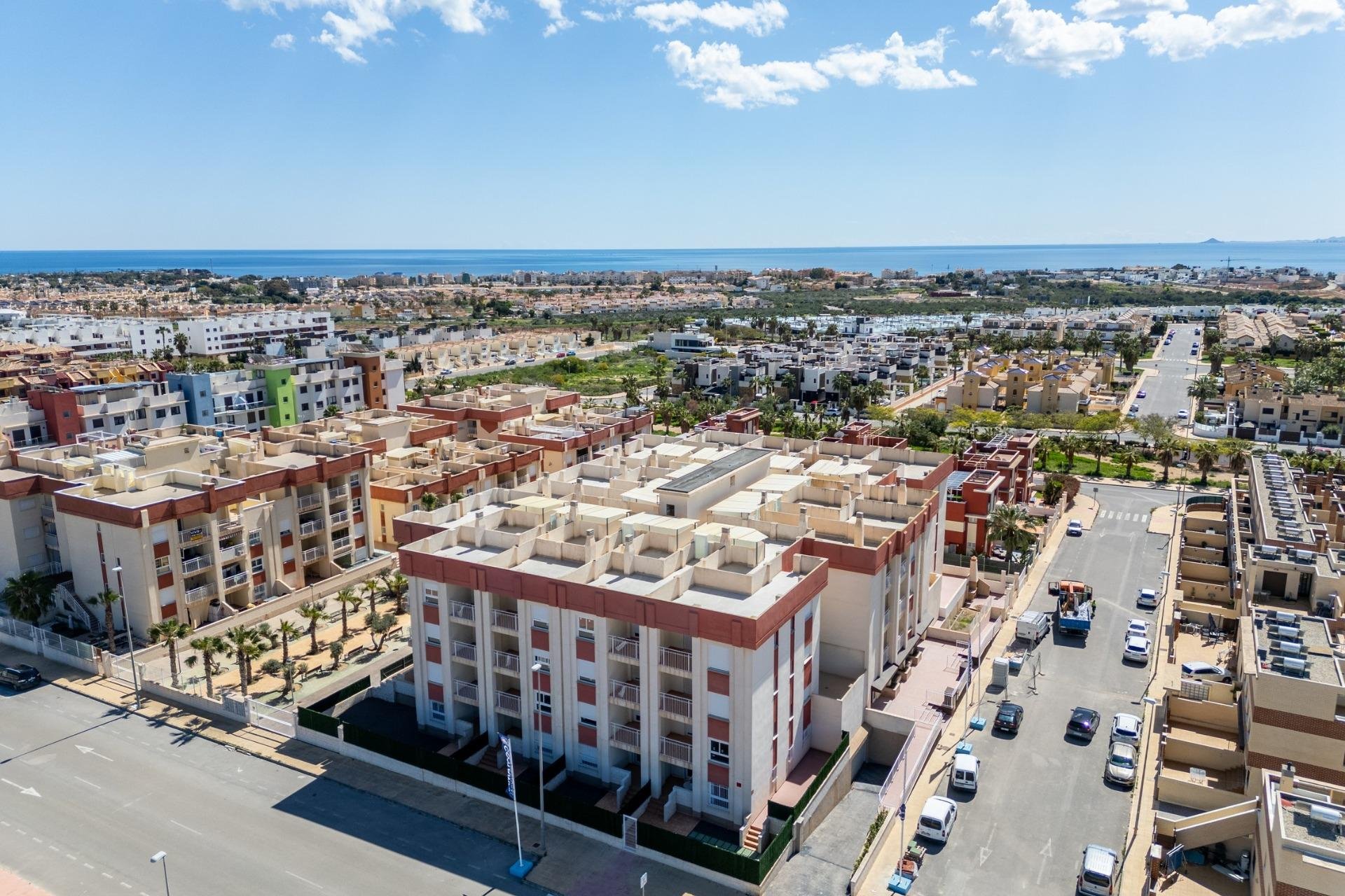 Новое здание - Квартира  - Orihuela Costa
