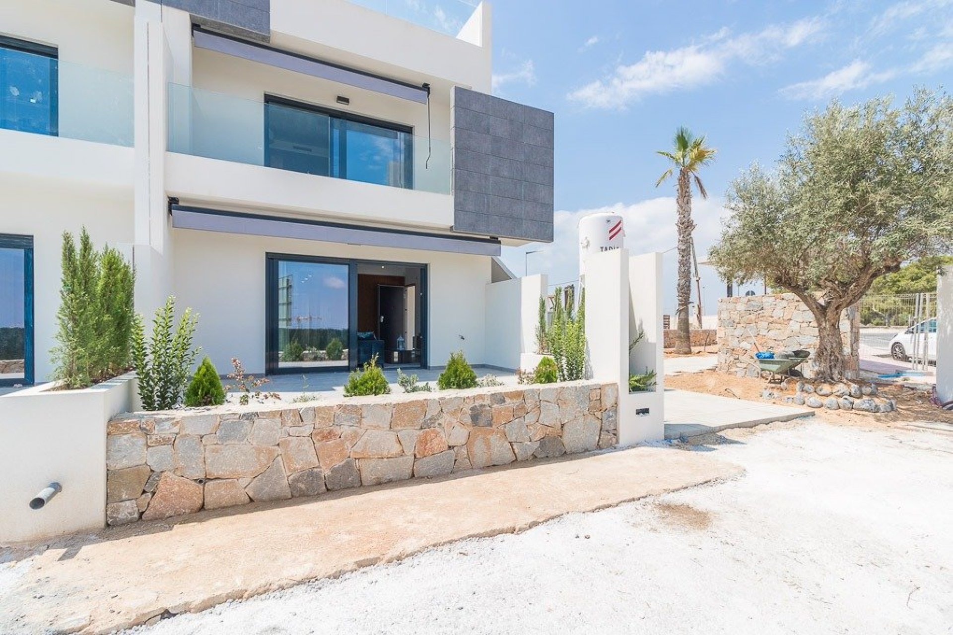 Новое здание - Квартира  - Torrevieja
