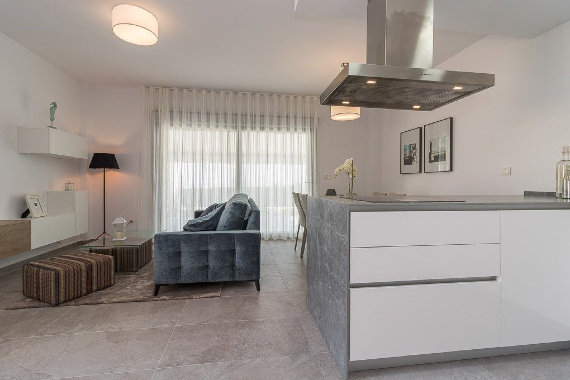 Новое здание - Квартира  - Torrevieja