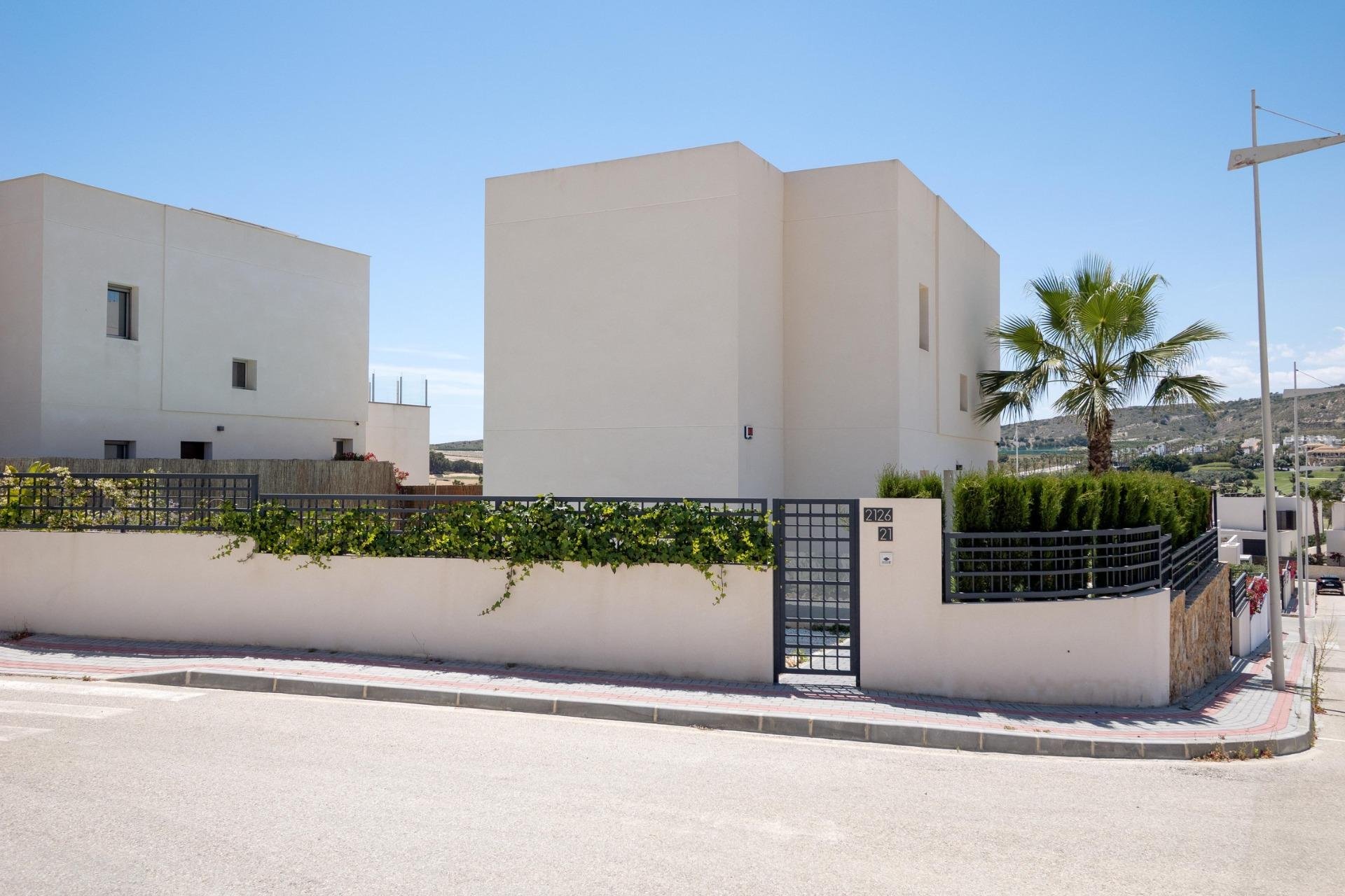Новое здание - Villa - Algorfa - La Finca Golf