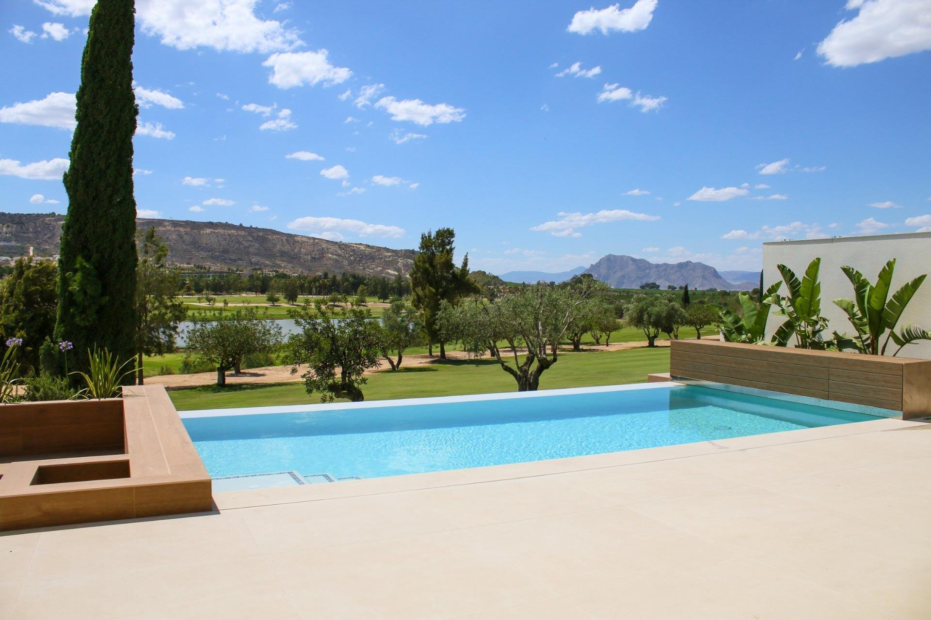 Новое здание - Villa - Algorfa - La Finca Golf