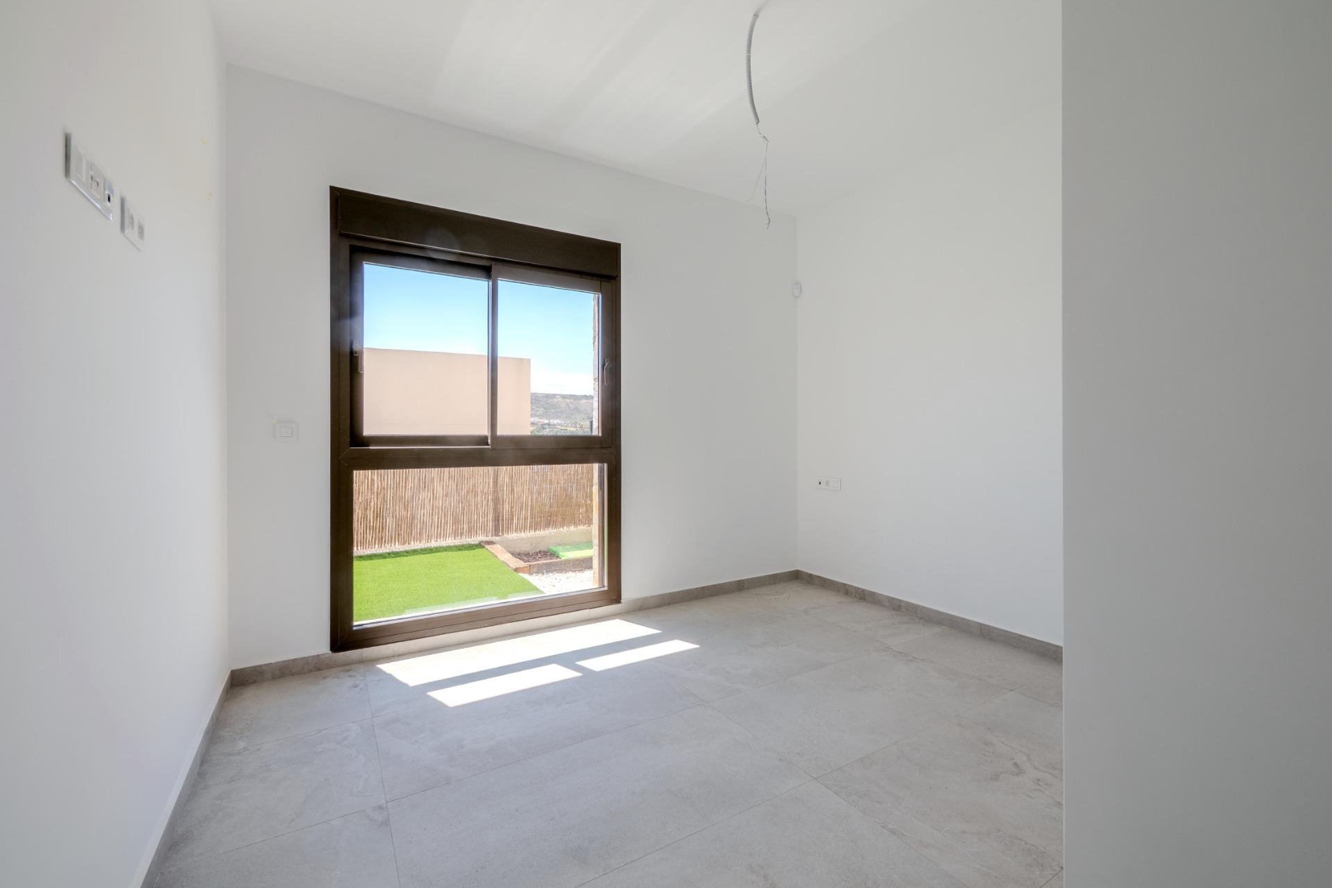 Новое здание - Villa - Algorfa - La Finca Golf