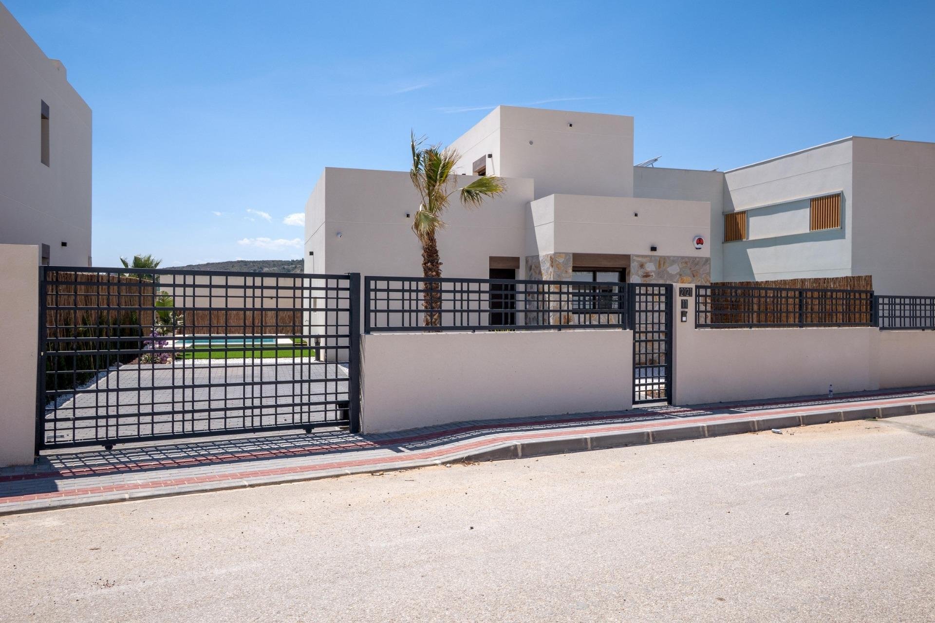 Новое здание - Villa - Algorfa - La Finca Golf