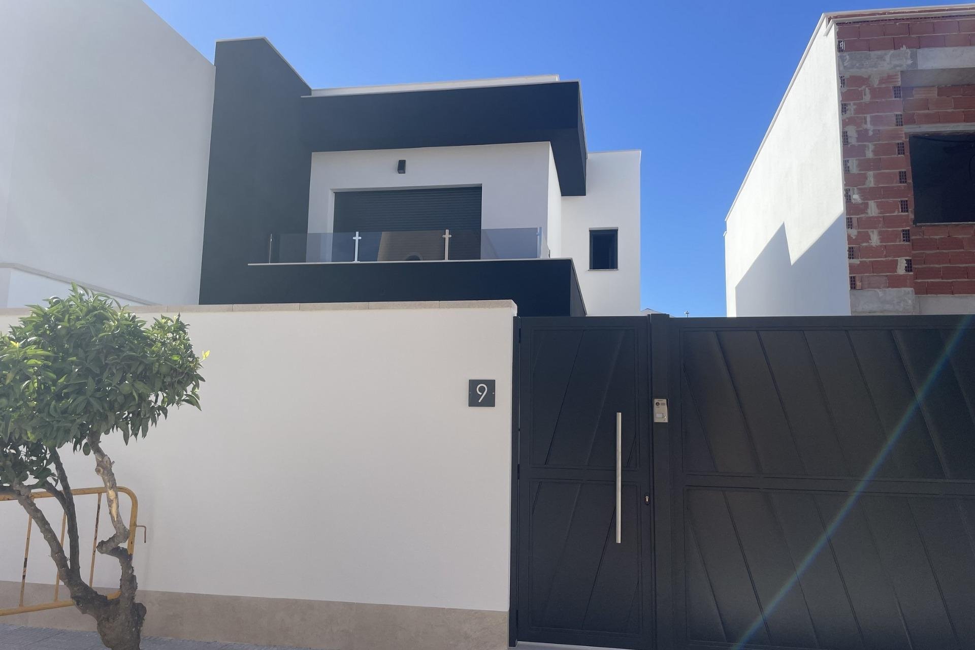 Новое здание - Villa - Almoradi - Heredades