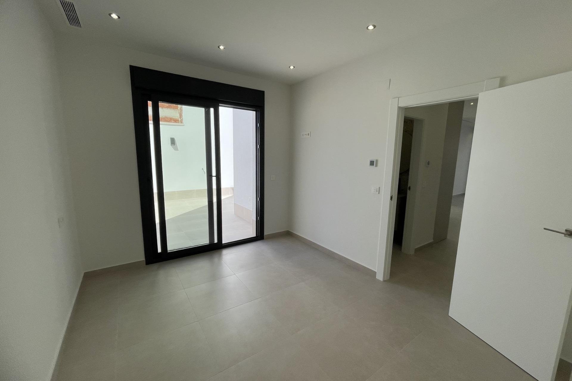 Новое здание - Villa - Almoradi - Heredades