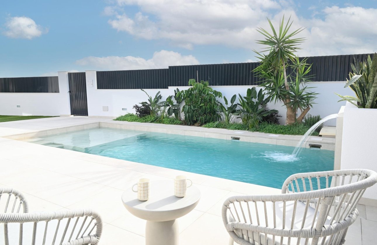 Новое здание - Villa - Baños y Mendigo - Altaona Golf