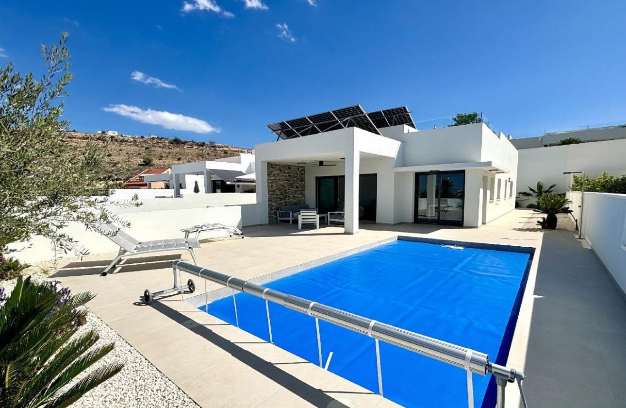 Новое здание - Villa - Benijofar - Pueblo