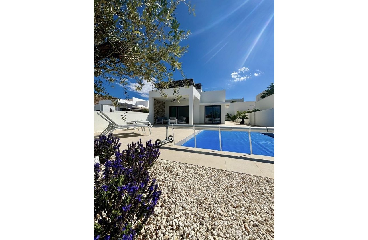 Новое здание - Villa - Benijofar - Pueblo