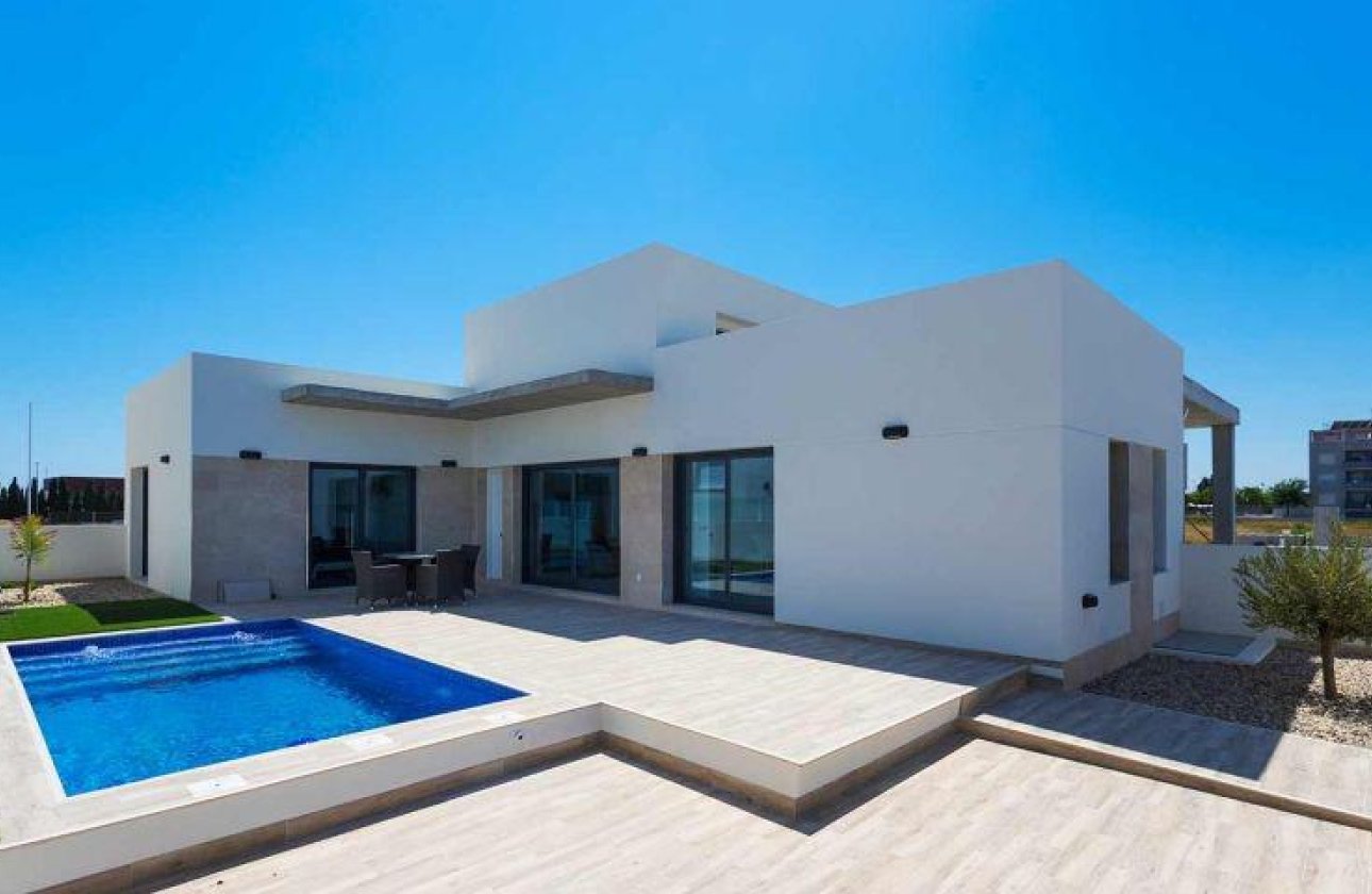 Новое здание - Villa - Daya Nueva - Centro