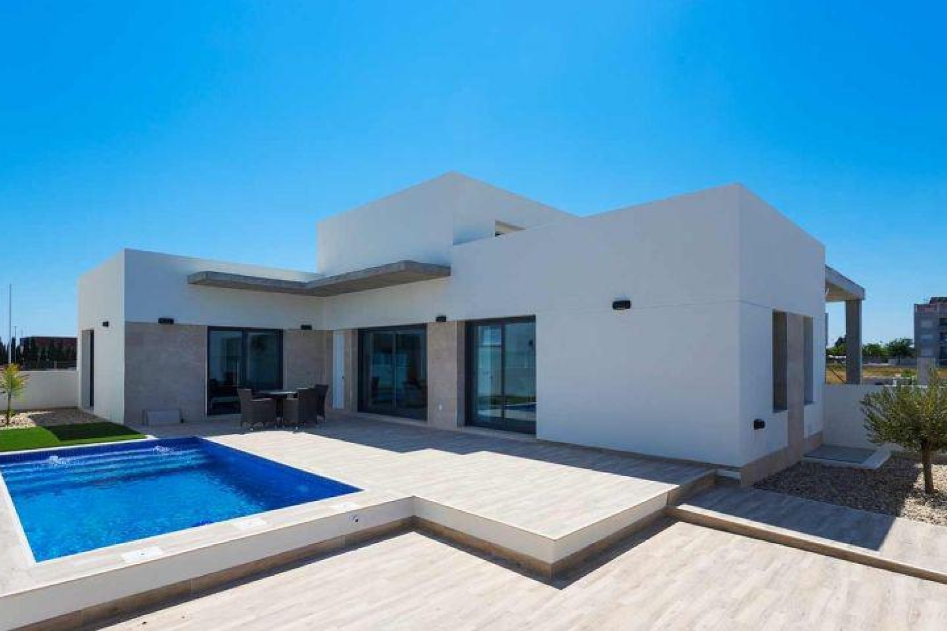Новое здание - Villa - Daya Nueva - Centro