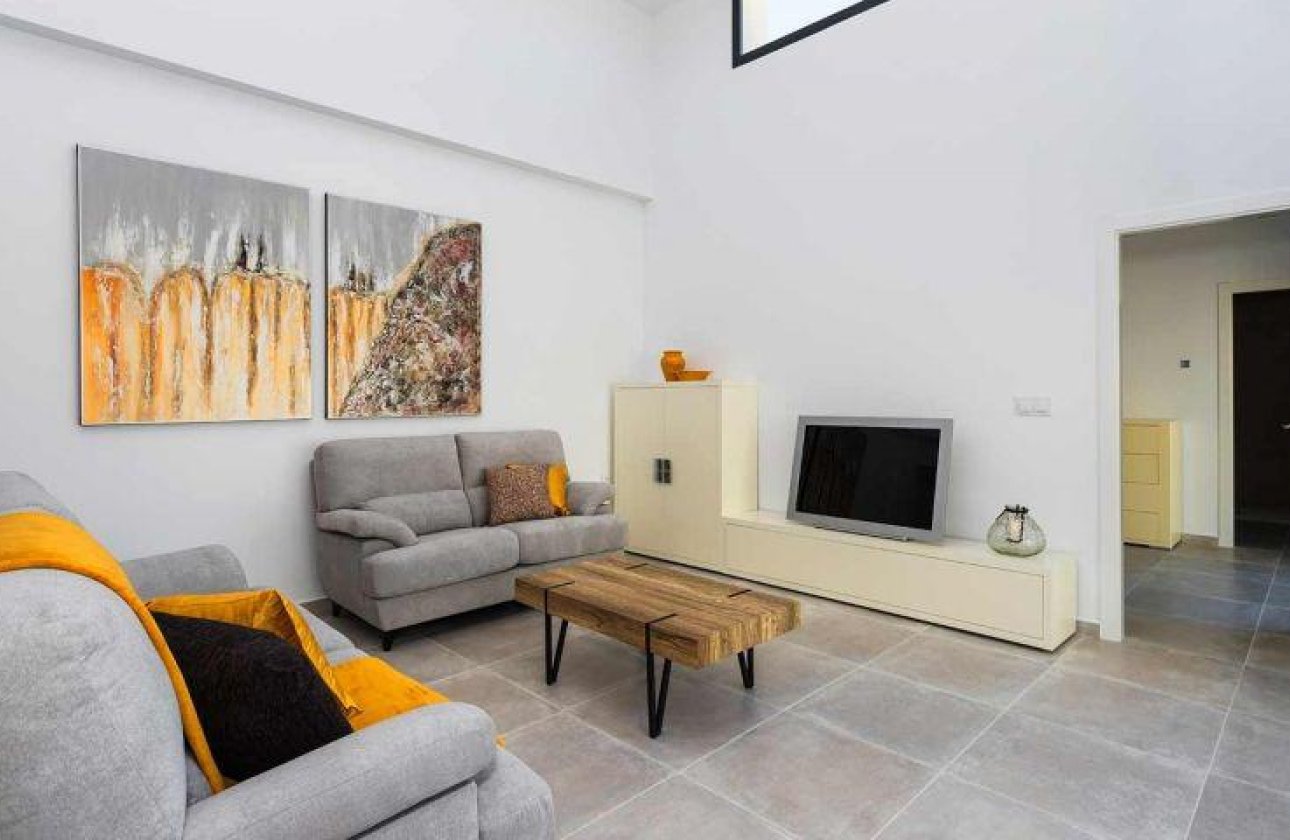Новое здание - Villa - Daya Nueva - Centro