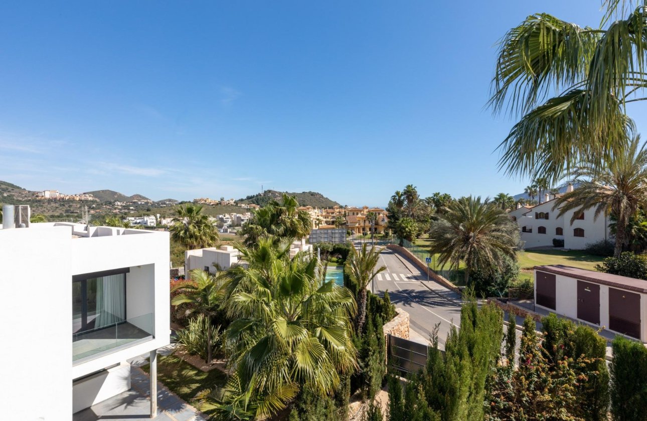 Новое здание - Villa - La Manga - La Manga Club