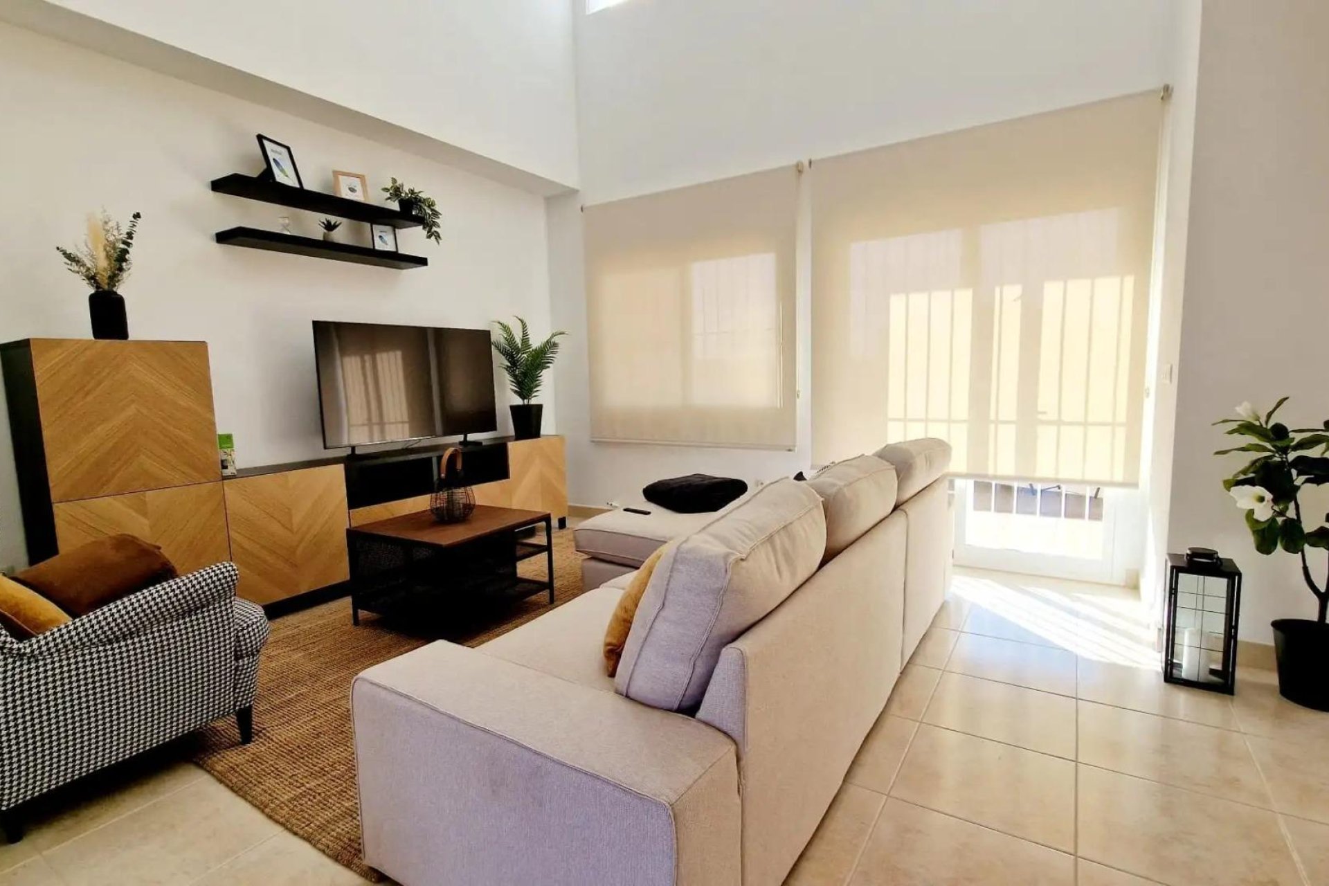 Новое здание - Villa - Lorca