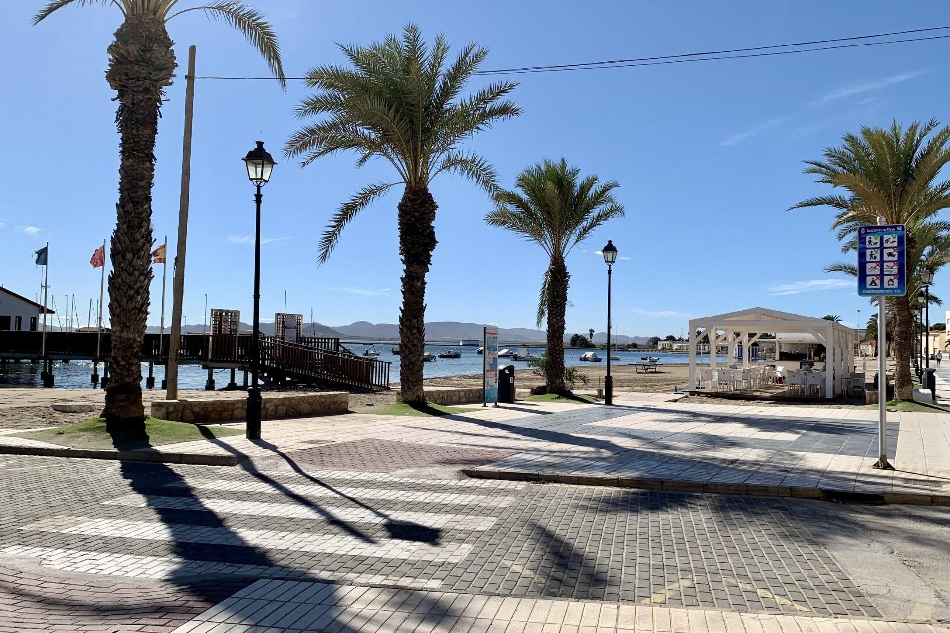 Новое здание - Villa - Los Alcázares - Playa la Atascadera