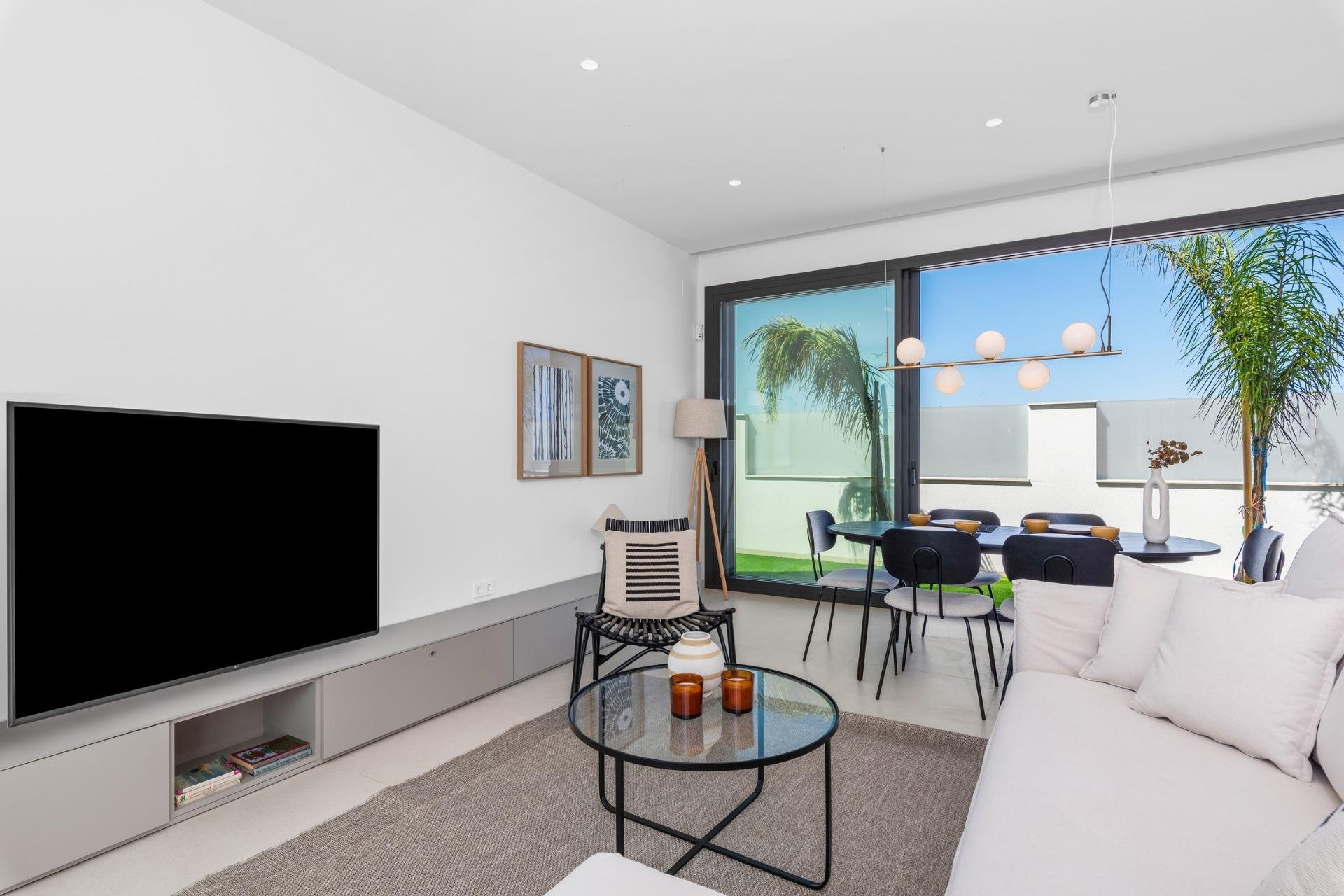 Новое здание - Villa - Los Alcázares