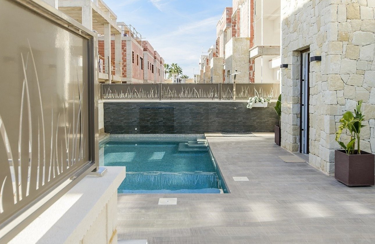 Новое здание - Villa - Los Montesinos - La herrada