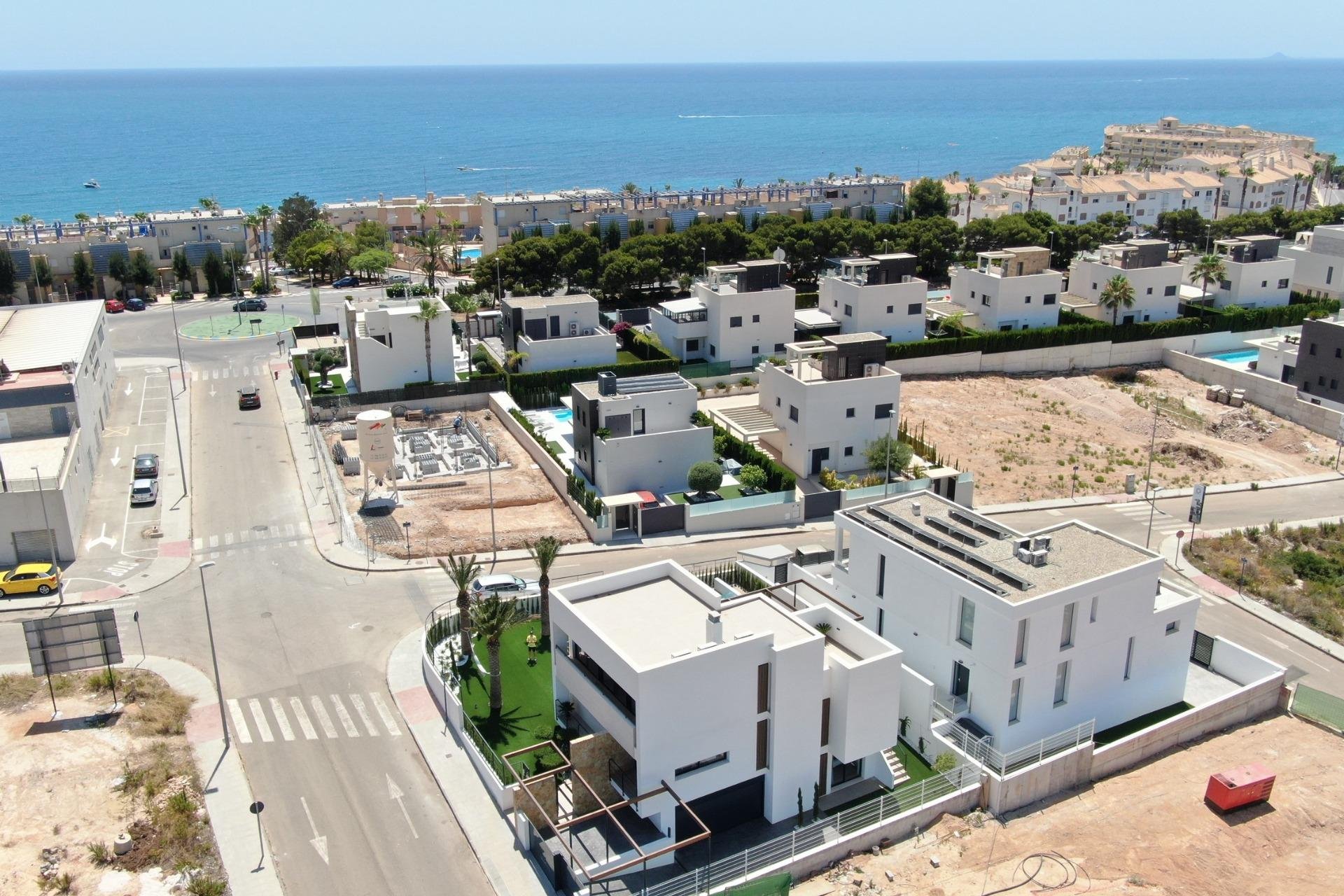 Новое здание - Villa - Orihuela Costa - Campoamor