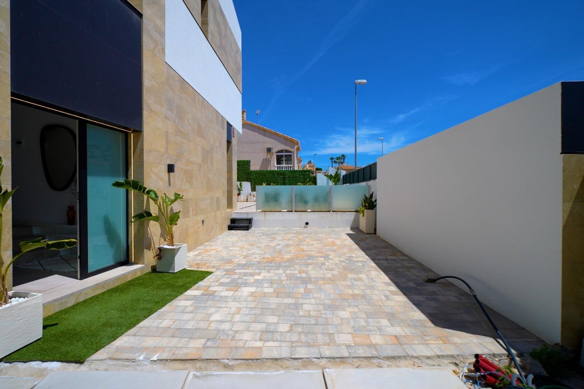 Новое здание - Villa - Orihuela Costa