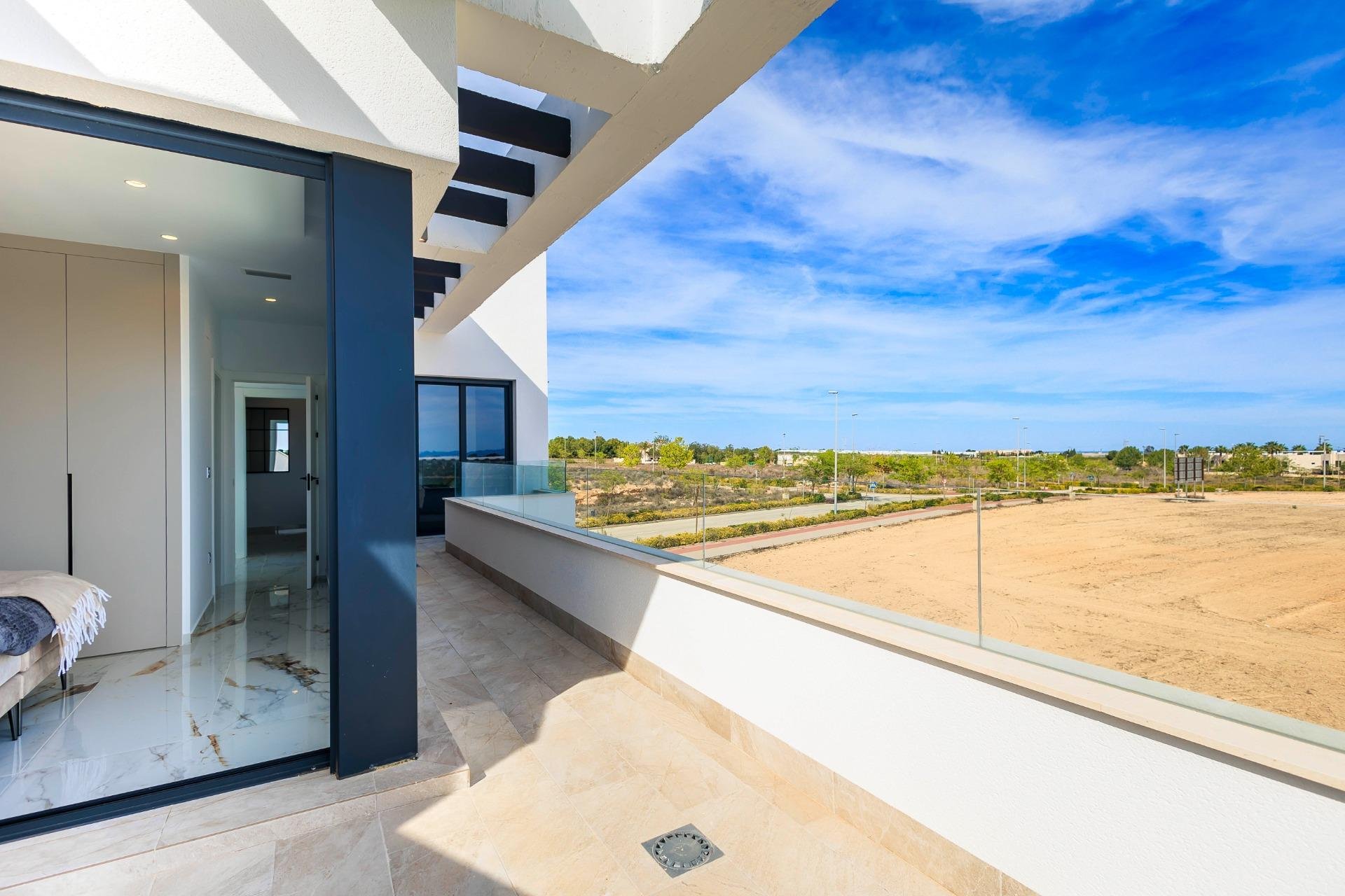 Новое здание - Villa - Pilar de la Horadada