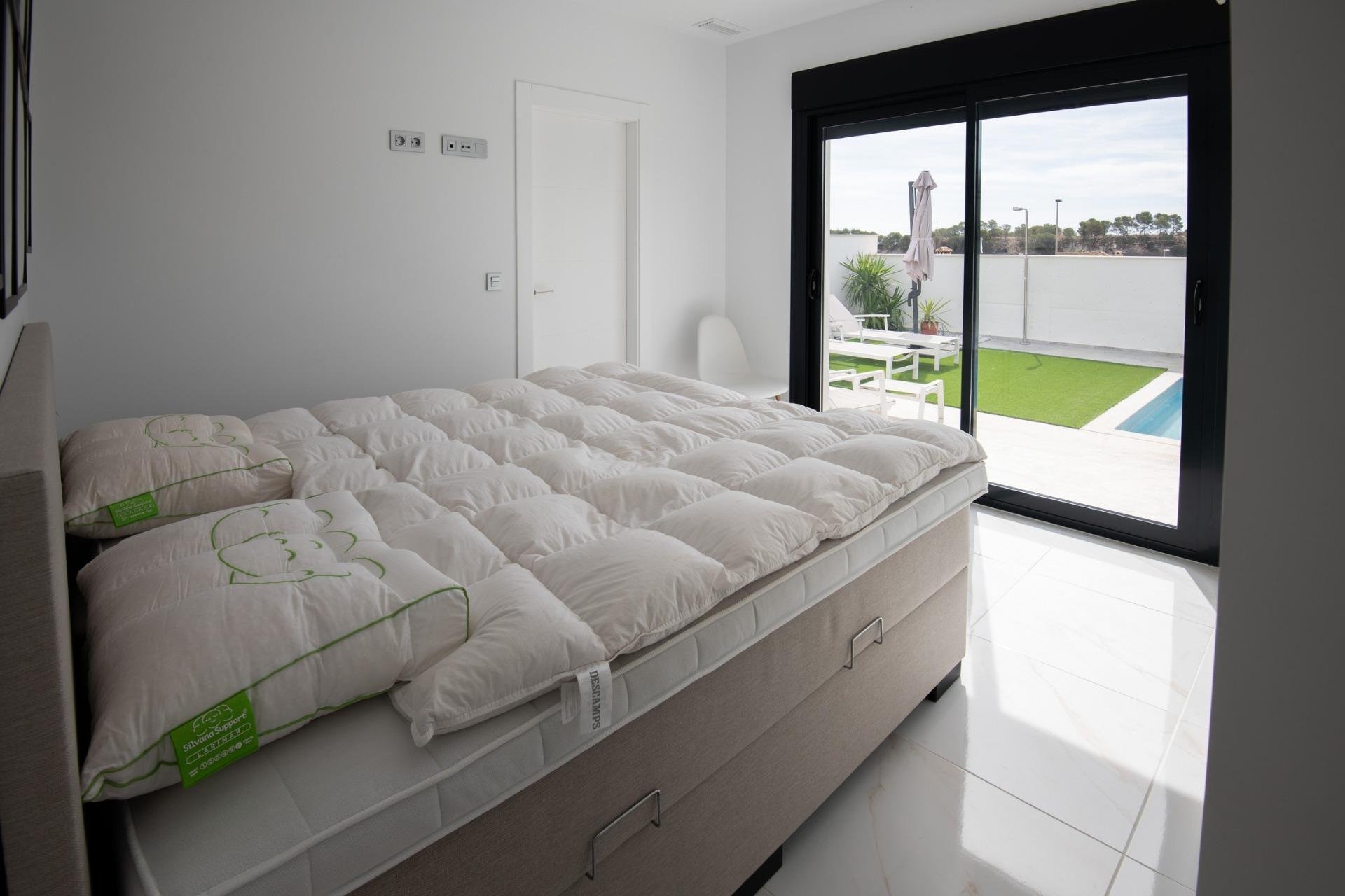 Новое здание - Villa - Pilar de la Horadada
