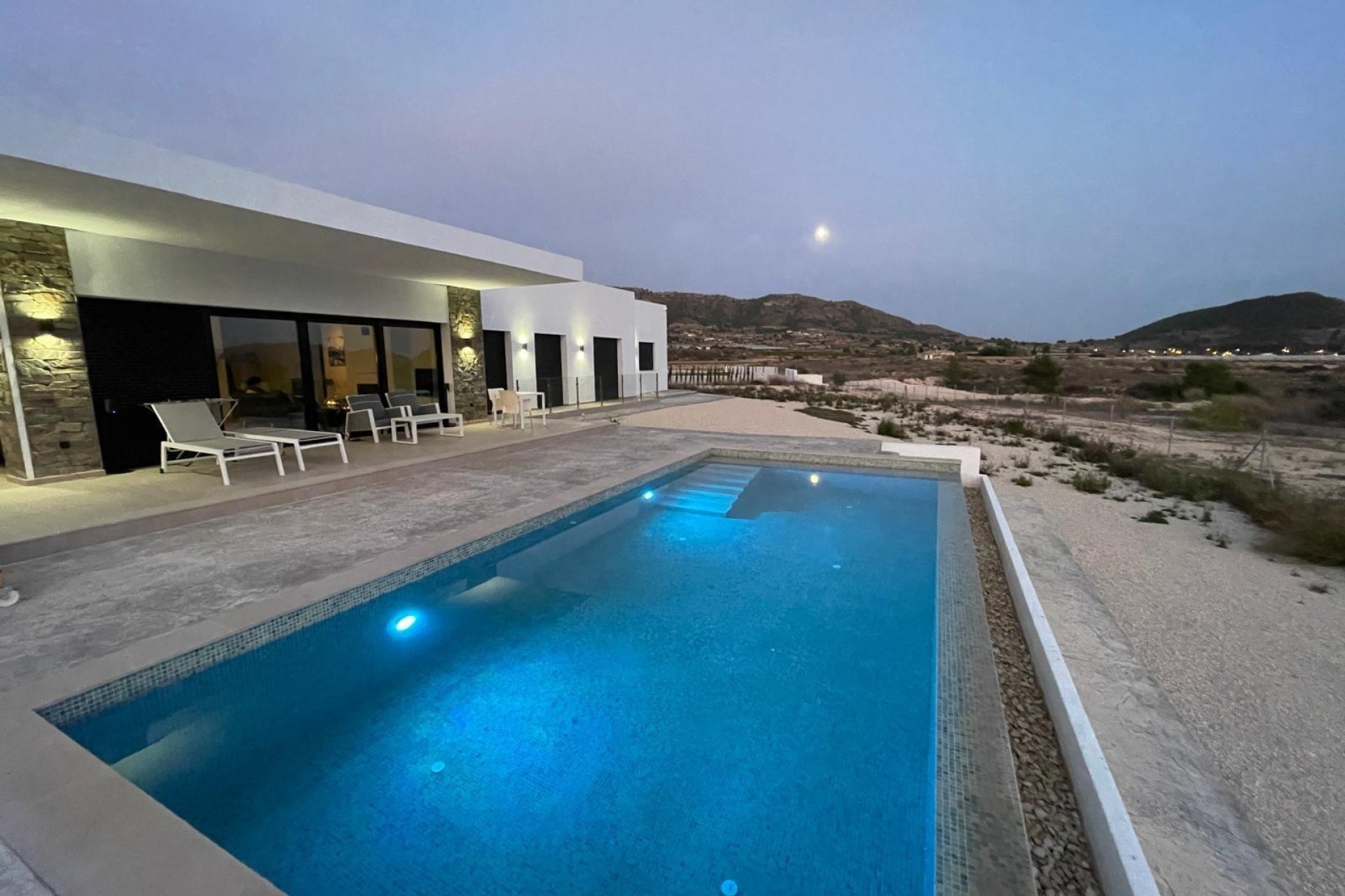 Новое здание - Villa - Pinoso - Casas Pastor