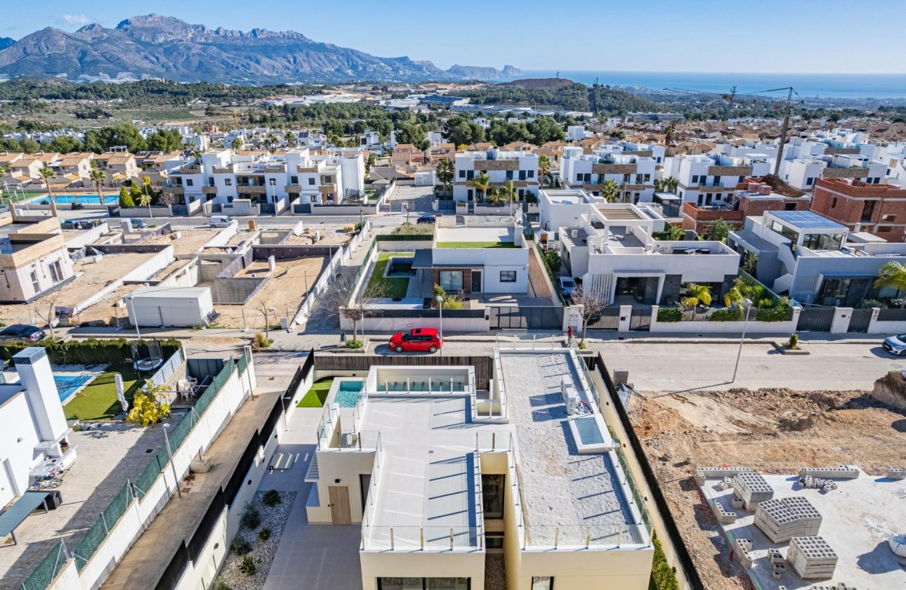 Новое здание - Villa - Polop - La Alberca
