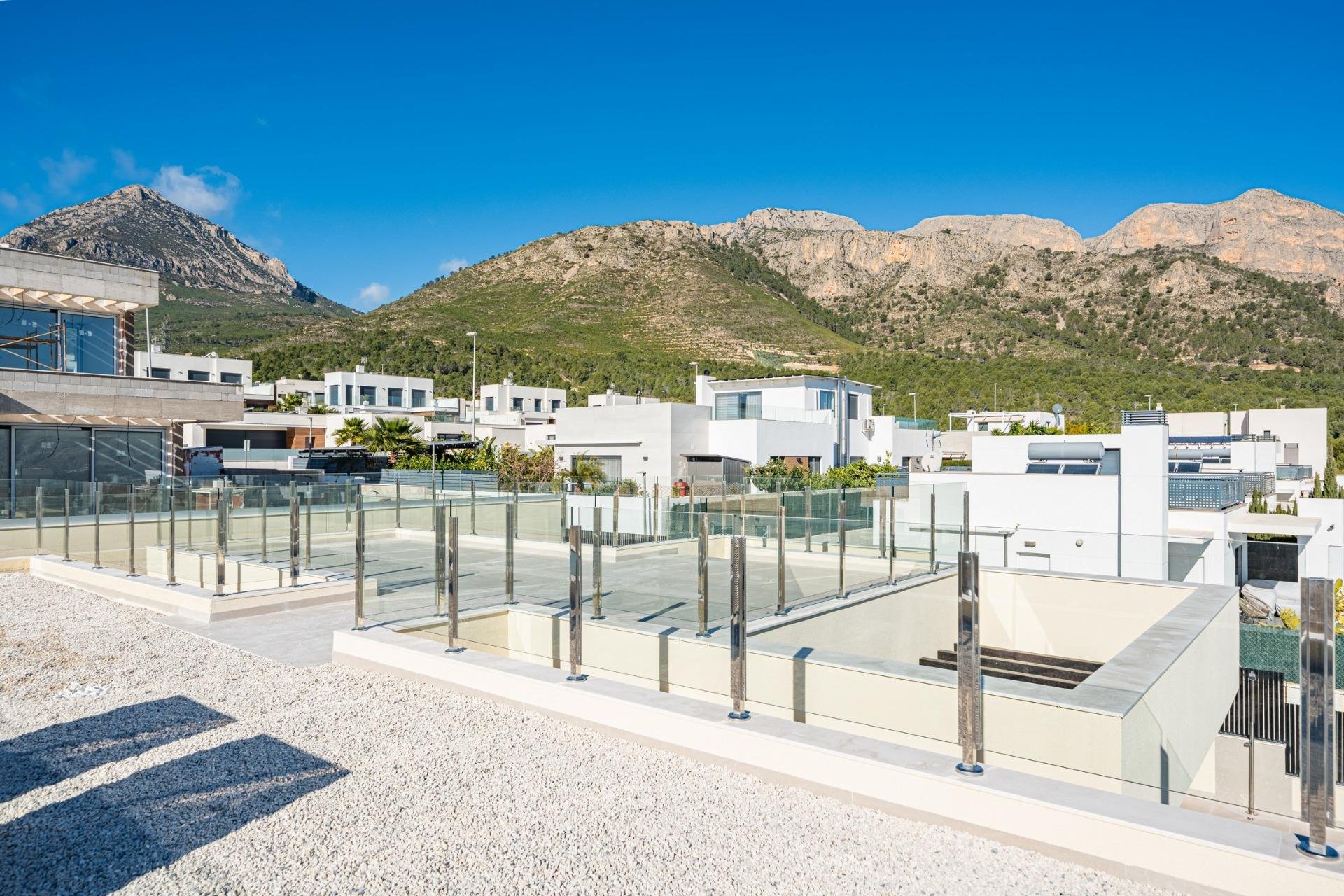 Новое здание - Villa - Polop - La Alberca