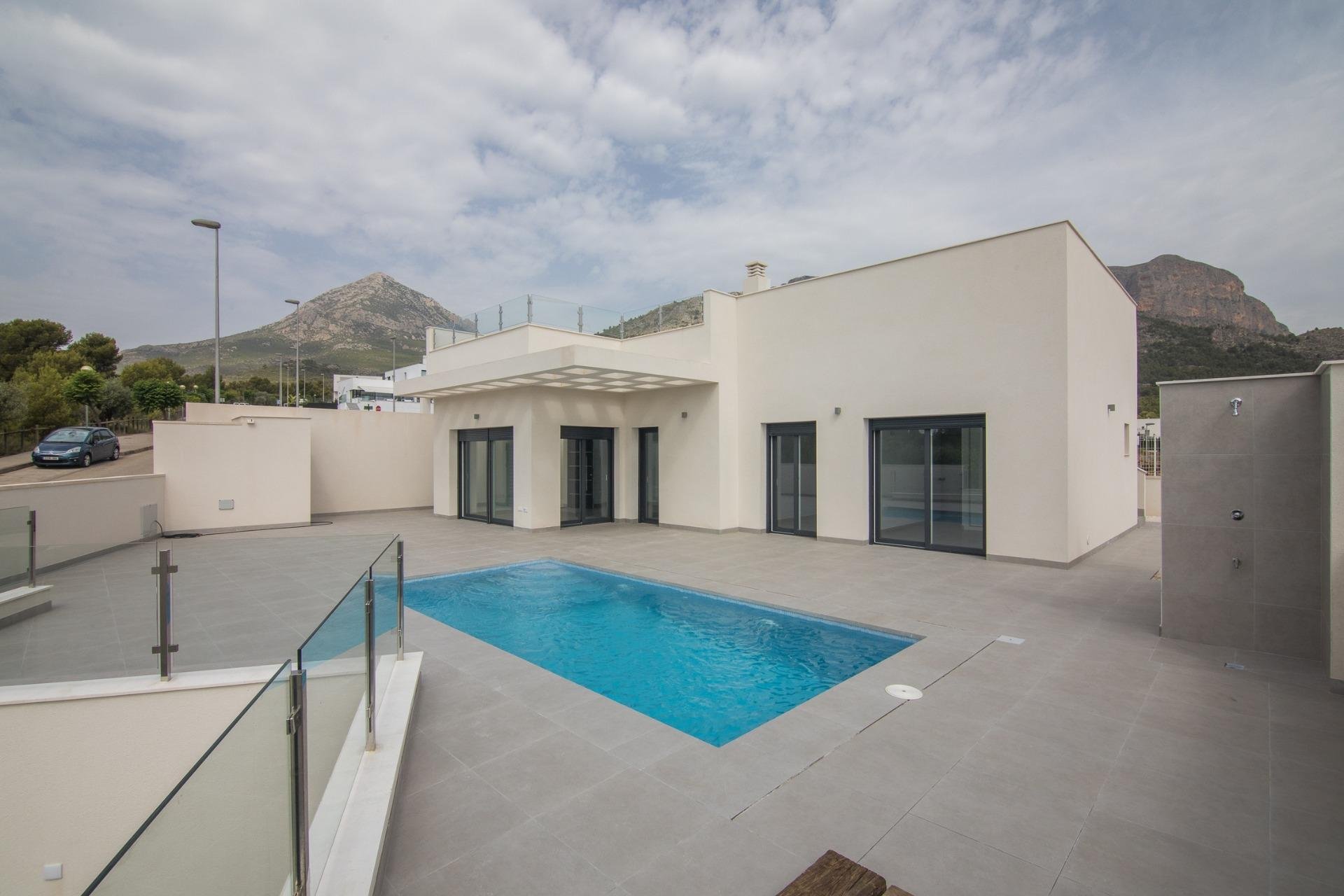 Новое здание - Villa - Polop - La Alberca